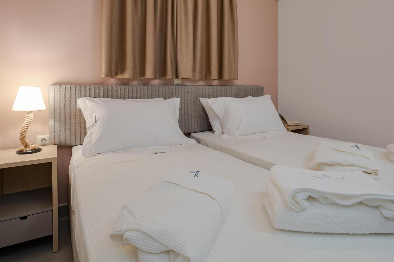 Cypress Village - Lux Villa 5' From Beach Daratsos Bagian luar foto